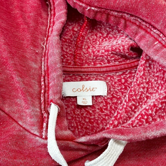 Colsie Women’s Red Distressed Cropped Hoodie Long Sleeve Worn Look Size XL - Picture 6 of 8